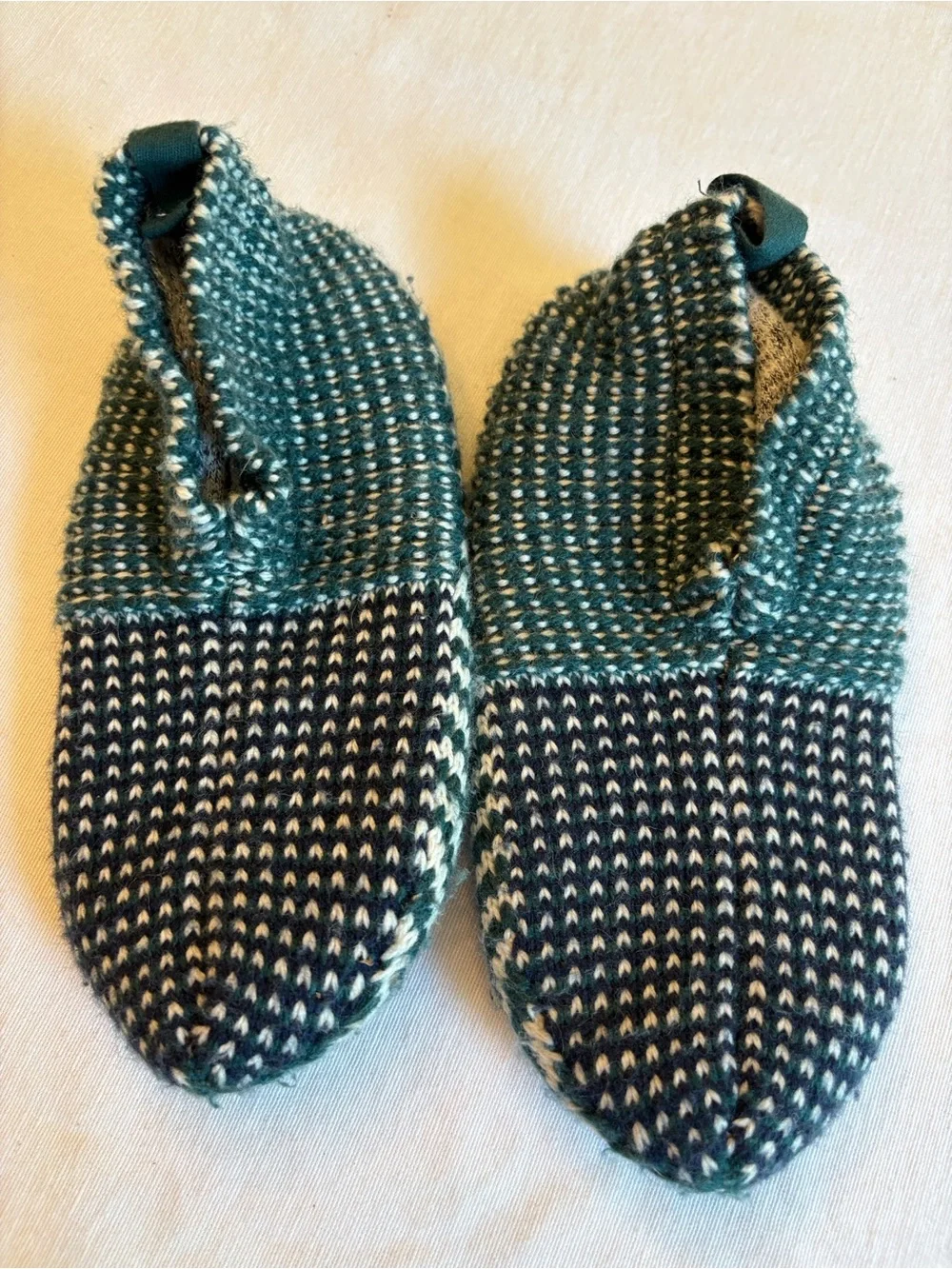 Bombas Kids Knit Slip-On Gripper Slipper